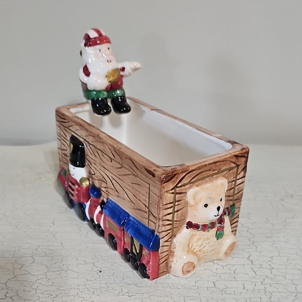 🎅 Christmas Train Car Planter/Holder - Santa & Teddy Bear